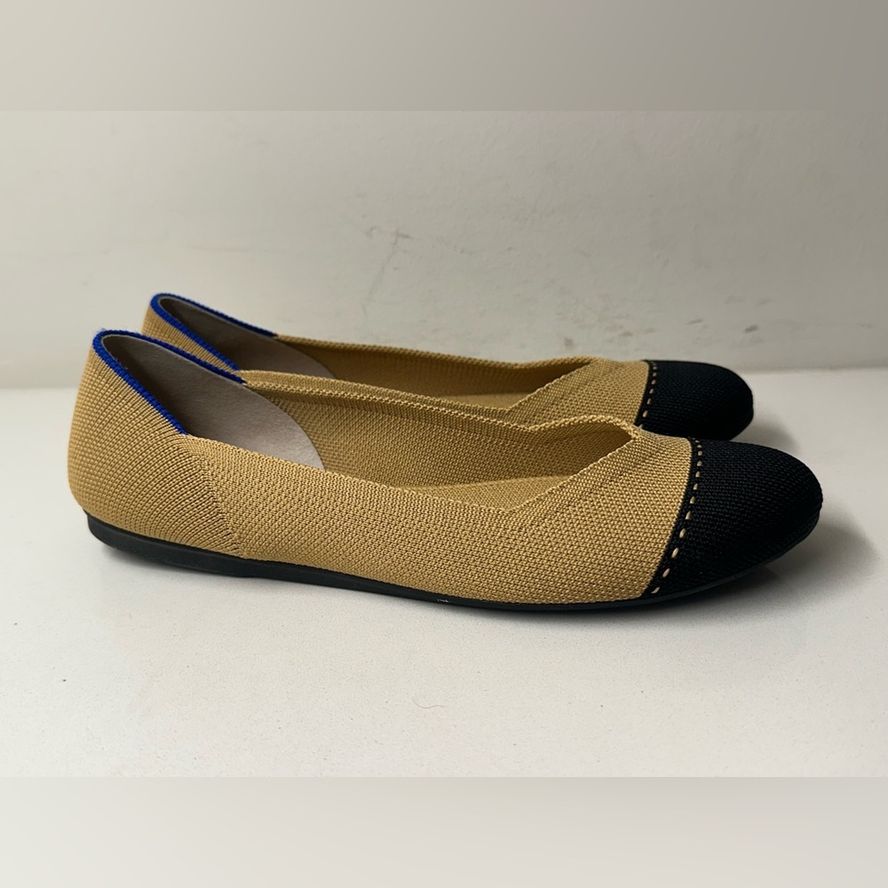 Rothy’s The Point Camel Captoe Women's Size 8